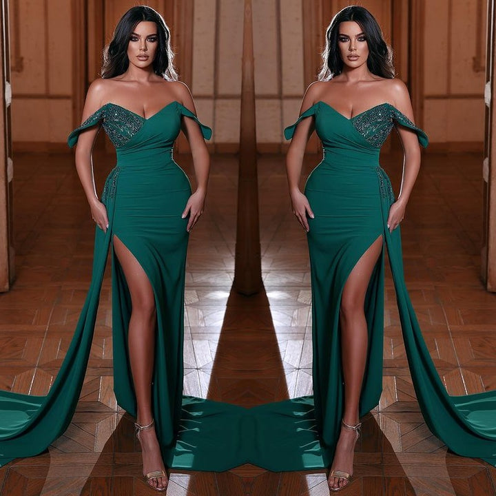 Off-The-Shoulder V-Neck Mermaid Evening Dress With Ruffles Split in Emerald Green