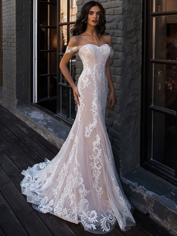 Bmbride Sweetheart Neckline Mermaid Wedding Dress with Court Train Lace Detail and Boho Illusion Straps