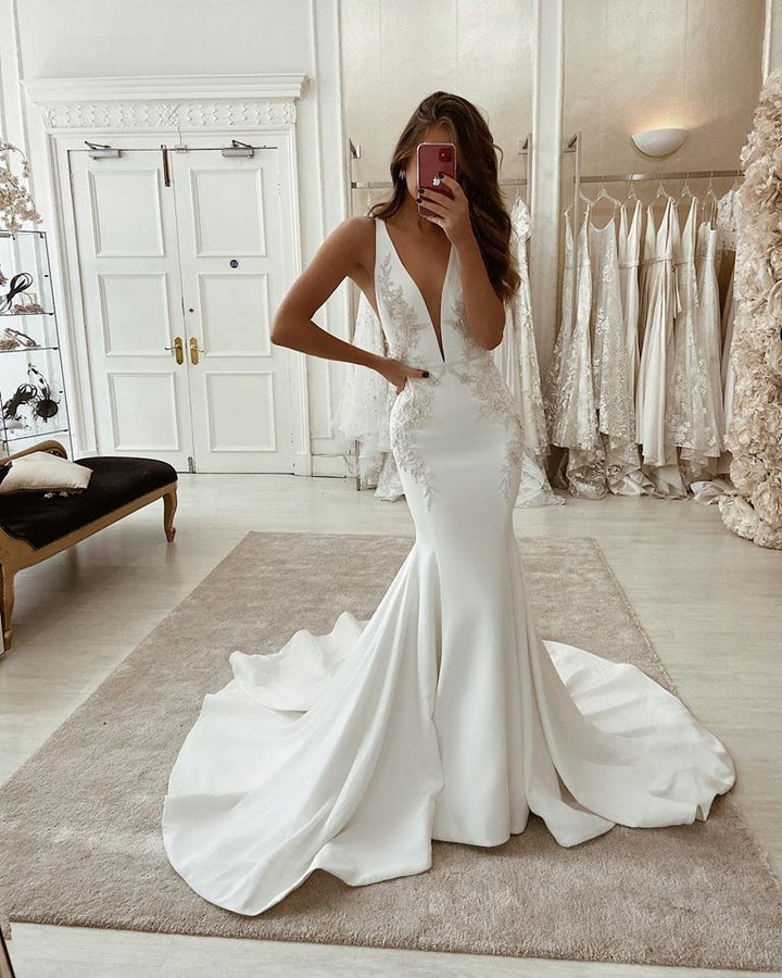 Bmbride Long Mermaid V-neck Satin Backless Wedding Dress