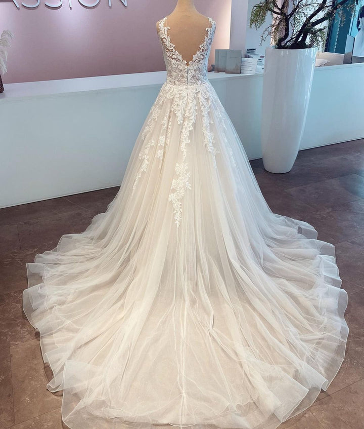 Bmbride Long A-line V-neck Tulle Lace Wedding Dress