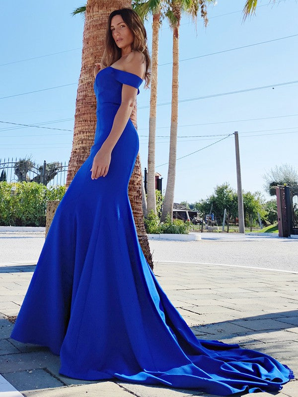 Off-the-Shoulder Royal Blue Mermaid Prom Dress