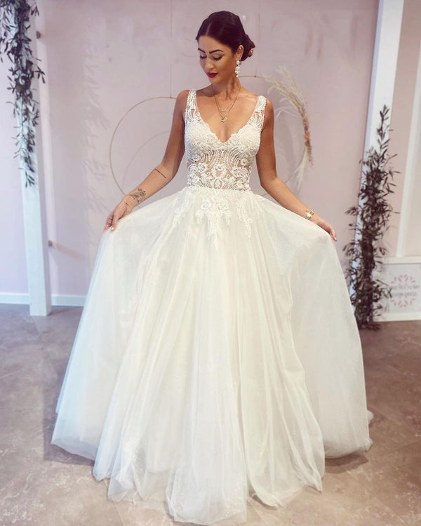 Bmbride A-Line Deep V-neck Backless Wedding Dress With Appliques Lace