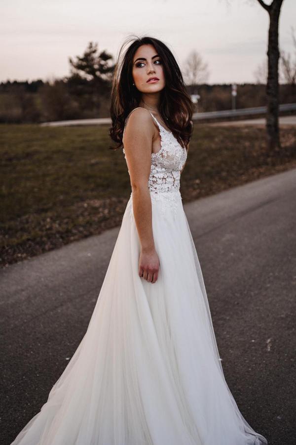 Bmbride A-line V-neck Tulle Wedding Dress