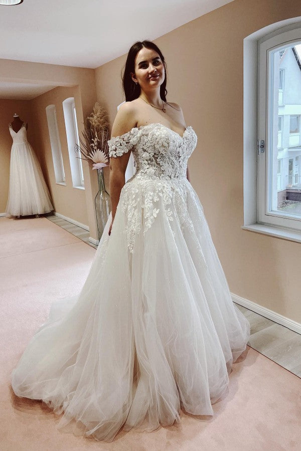 Bmbride Off the Shoulder Lace-up Tulle Lace Boho Long A-line Wedding Dress