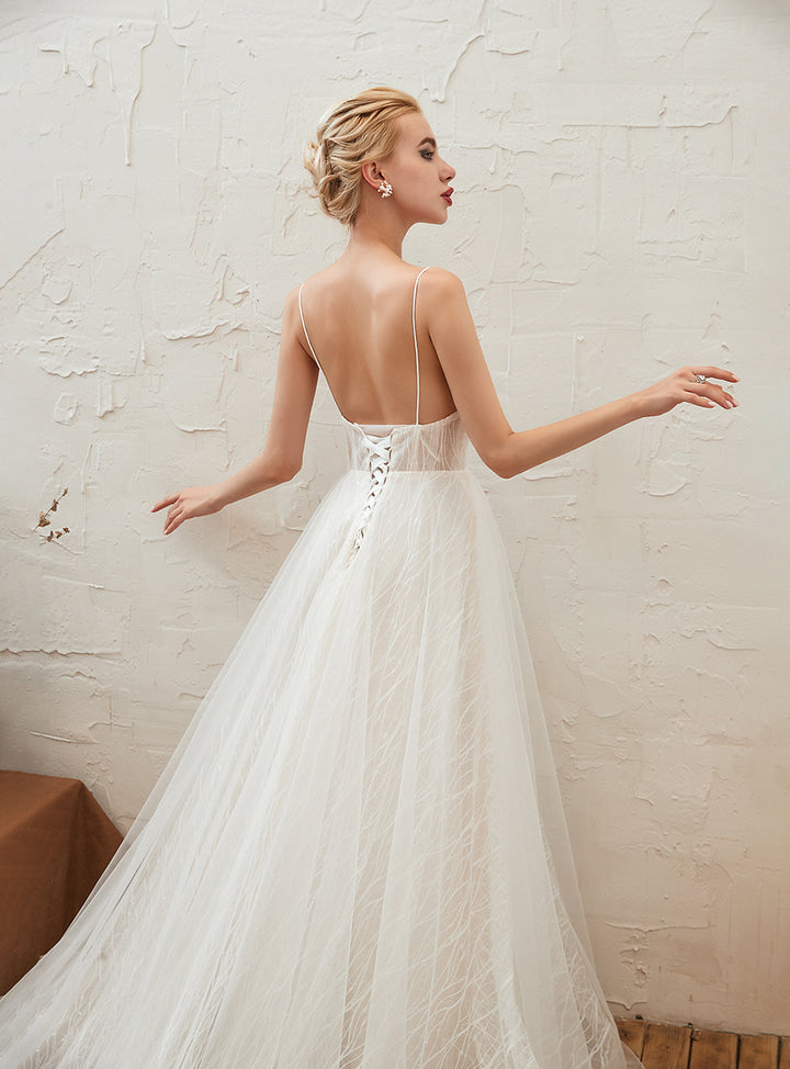 A-line V-Neck Lace Tulle Chapel Train Dress with Appliques-koscy
