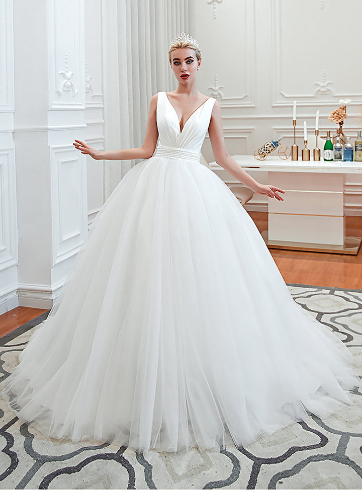 A-line V-Neck Sleeveless Tulle Cathedral Train Dress-koscy