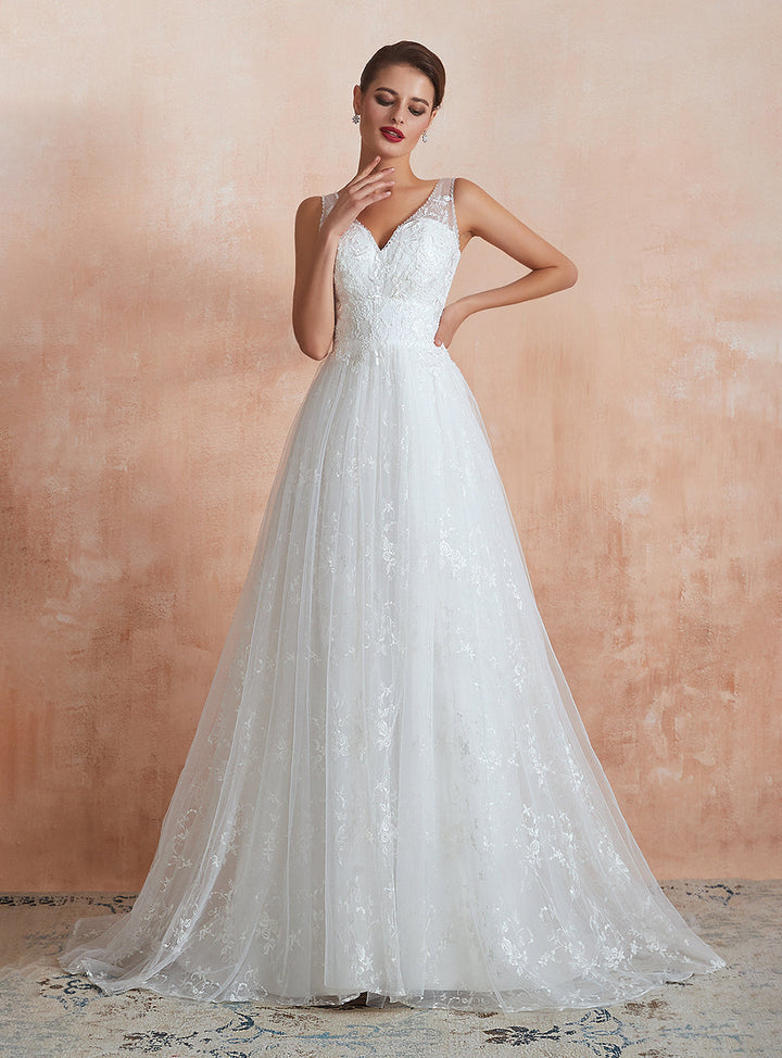 A-line V-Neck Tulle Lace Chapel Train Dress-koscy