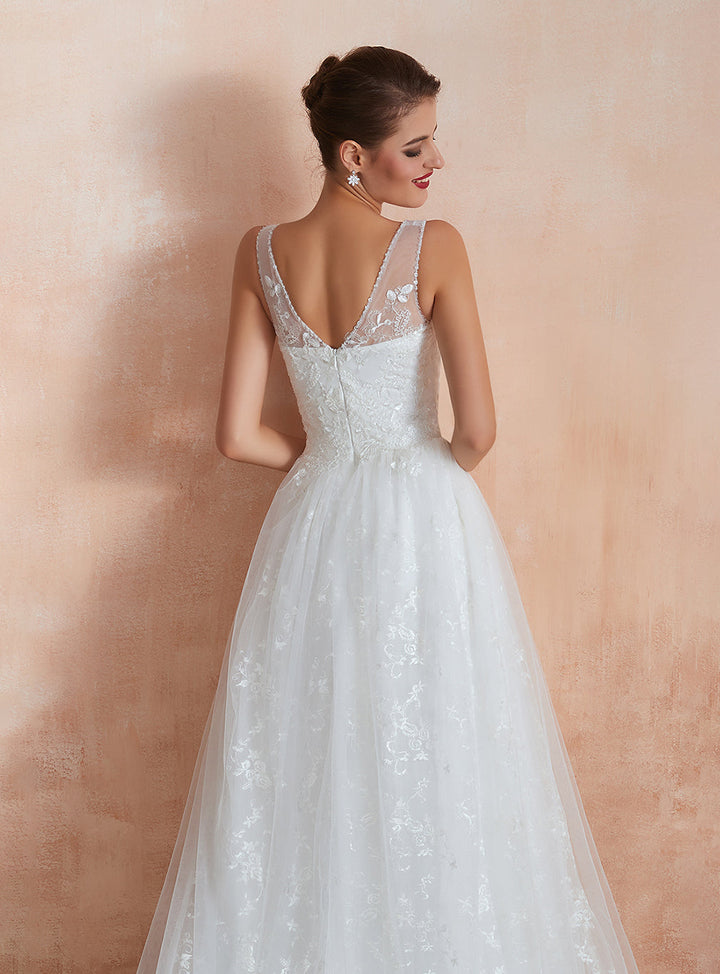 A-line V-Neck Tulle Lace Chapel Train Dress-koscy