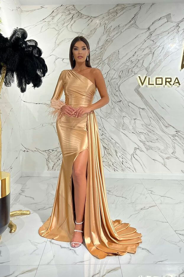 One Shoulder Long Sleeve Mermaid Prom Dress With Slit Feathers