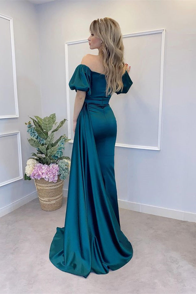 Off-the-Shoulder Mermaid Prom Dress With Split featuring Peacock Design