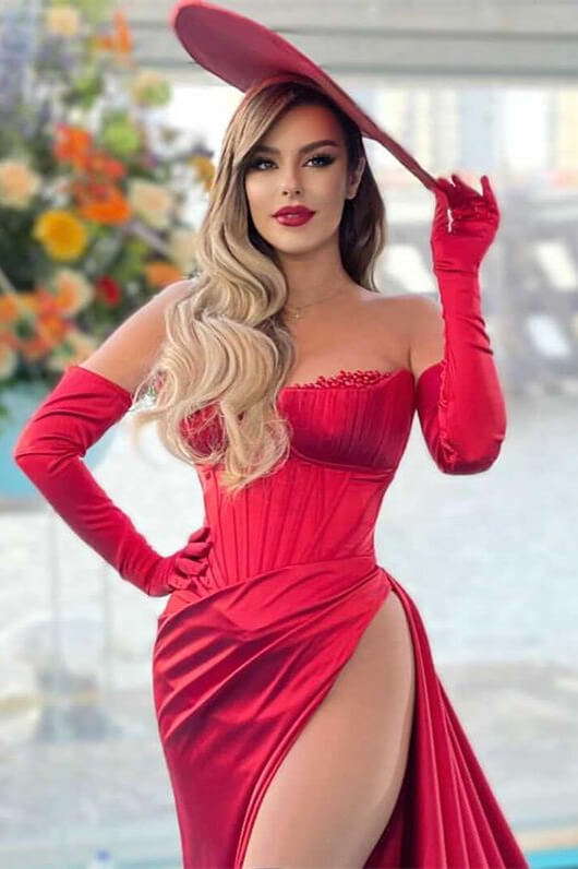 Red Off-the-Shoulder Evening Dress with Strapless Long Sleeves and Slit