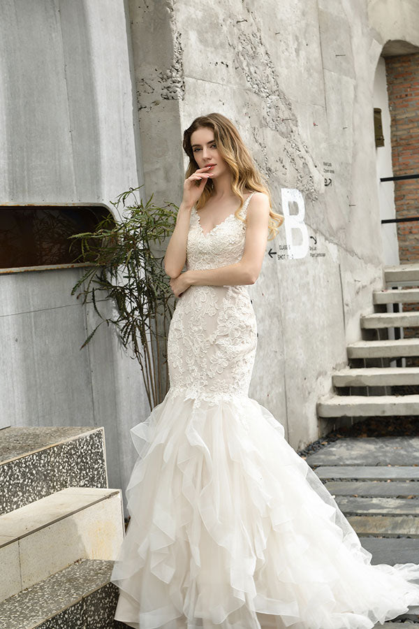 Bmbride Mermaid Wedding Dress with Stunning Appliques