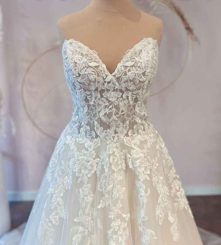 Bmbride A-line Sweetheart Tulle Wedding Dress with Lace