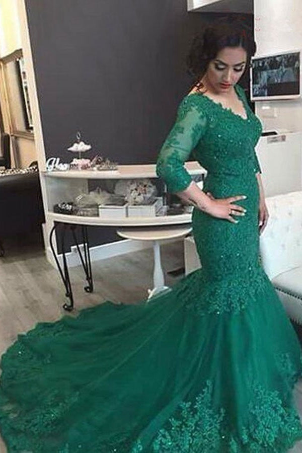 Emerald 3/4 Sleeves Mermaid Prom Dress V-Neck With Lace Appliques