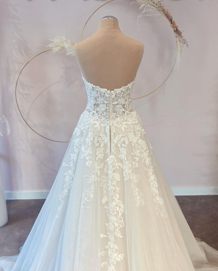 Bmbride A-line Sweetheart Tulle Wedding Dress with Lace