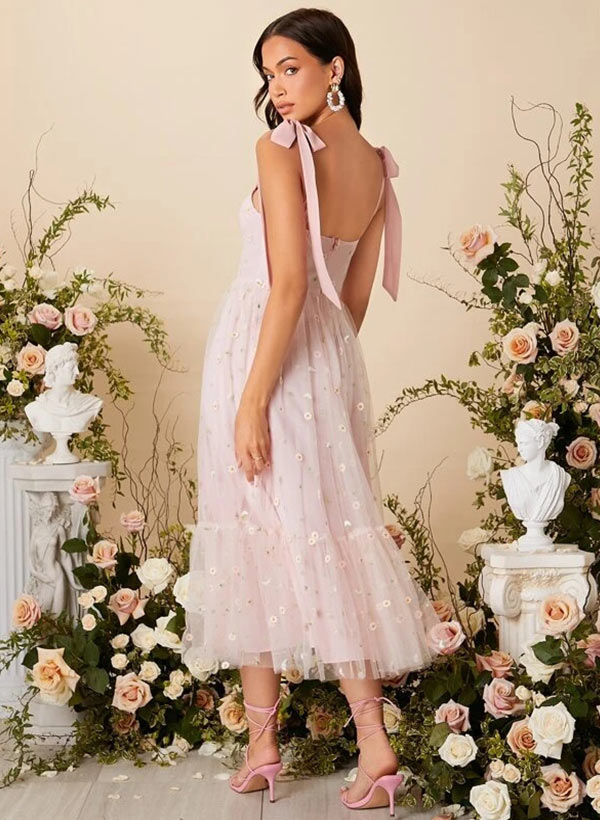 Sweetheart Sleeveless Tea-Length Lace Bridesmaid Dresses